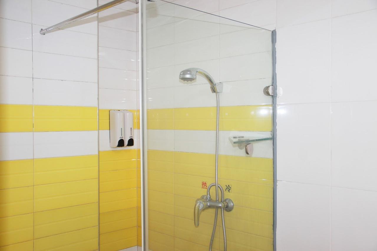7 Days Inn Yangjiang Xinyue International Studio Ngoại thất bức ảnh